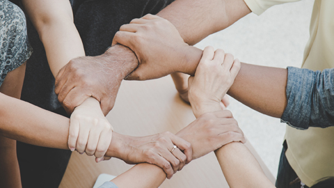 友好的M&Aに特化